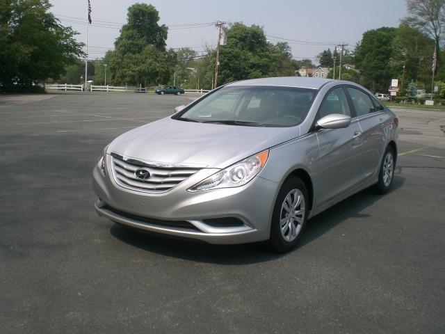 Hyundai Sonata 2011 photo 2