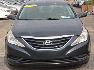 Hyundai Sonata 2011 photo 4
