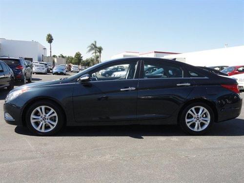Hyundai Sonata 2011 photo 2