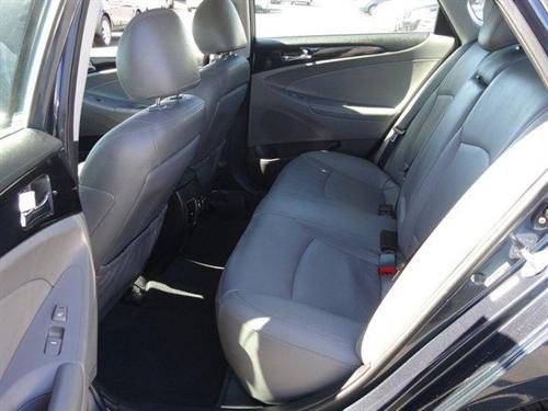 Hyundai Sonata 2011 photo 4