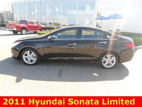 Hyundai Sonata 2011 photo 4