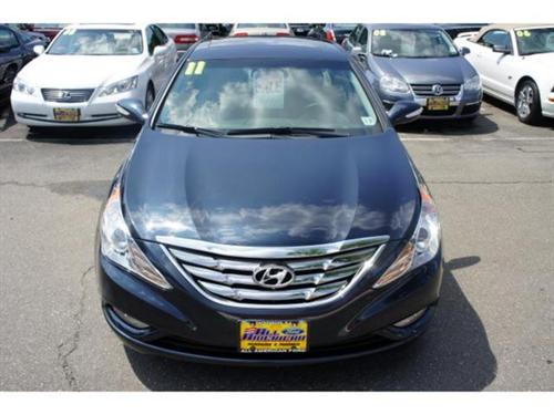Hyundai Sonata 2011 photo 4