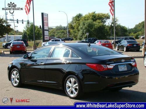 Hyundai Sonata 2011 photo 4