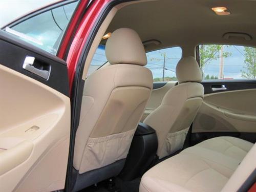 Hyundai Sonata 2011 photo 2