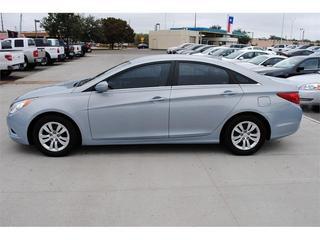 Hyundai Sonata 2011 photo 1