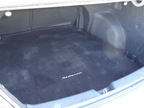 Hyundai Sonata 2011 photo 3