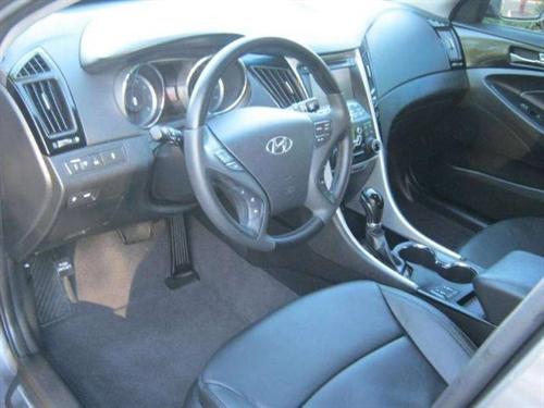 Hyundai Sonata 2011 photo 4