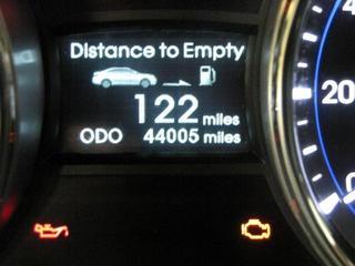 Hyundai Sonata 2011 photo 2