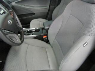 Hyundai Sonata 2011 photo 3