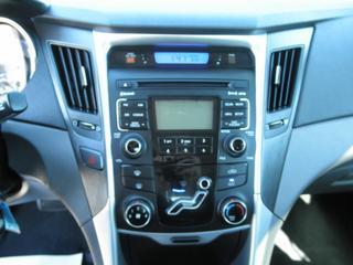 Hyundai Sonata 2011 photo 1