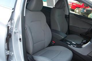 Hyundai Sonata 2011 photo 1