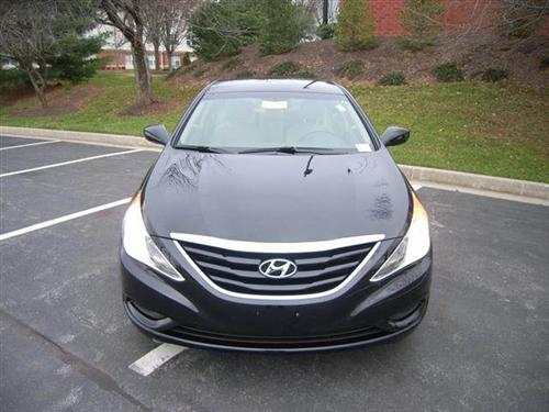 Hyundai Sonata 2011 photo 1