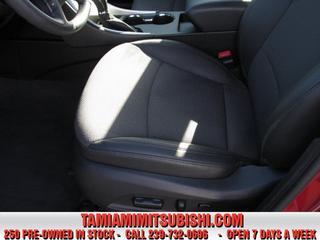 Hyundai Sonata 2011 photo 2