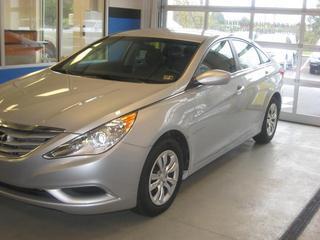 Hyundai Sonata 2011 photo 2