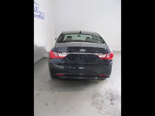 Hyundai Sonata 2011 photo 2