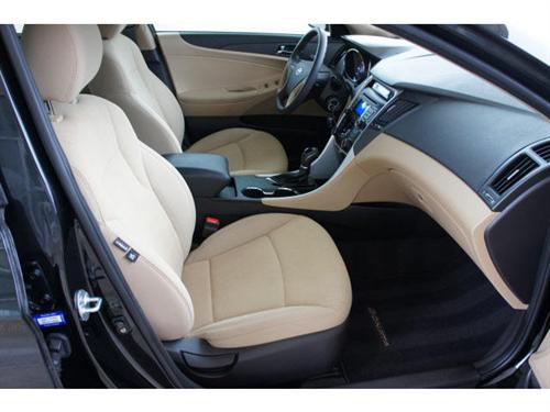 Hyundai Sonata 2011 photo 3
