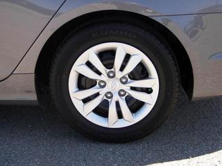 Hyundai Sonata 2011 photo 3