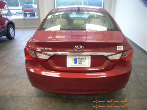 Hyundai Sonata 2011 photo 4