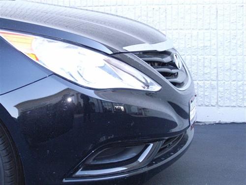Hyundai Sonata 2011 photo 1