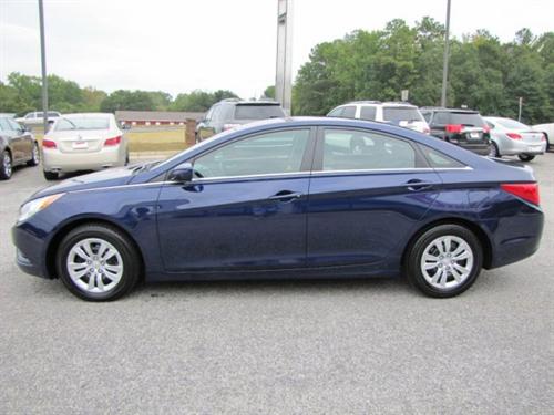 Hyundai Sonata 2011 photo 2
