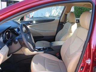 Hyundai Sonata 2011 photo 1