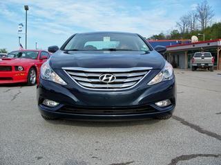 Hyundai Sonata 2011 photo 4