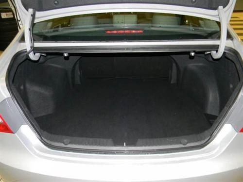 Hyundai Sonata 2011 photo 2