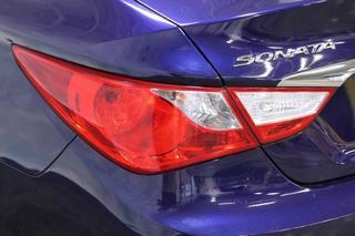 Hyundai Sonata 2011 photo 3