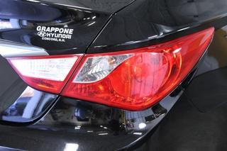 Hyundai Sonata 2011 photo 2