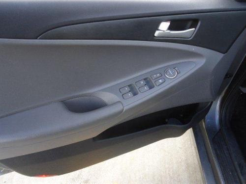 Hyundai Sonata 2011 photo 5