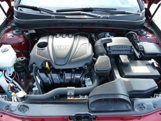 Hyundai Sonata 2011 photo 2