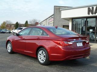 Hyundai Sonata 2011 photo 4