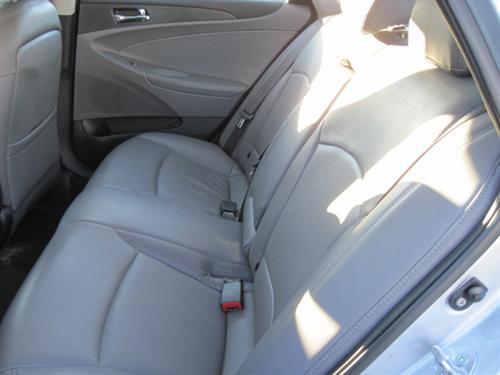 Hyundai Sonata 2011 photo 1