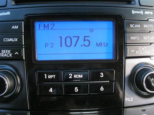 Hyundai Sonata 2011 photo 2