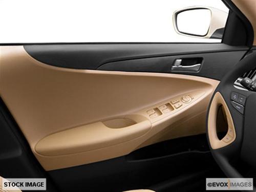 Hyundai Sonata 2011 photo 4