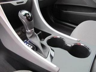 Hyundai Sonata 2011 photo 3