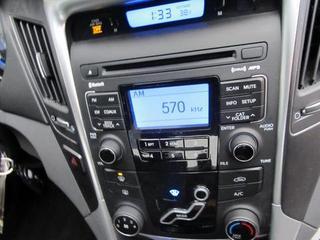 Hyundai Sonata 2011 photo 3