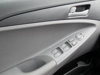 Hyundai Sonata 2011 photo 5