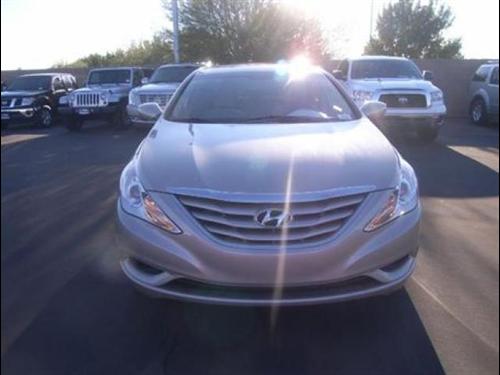 Hyundai Sonata 2011 photo 1