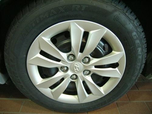 Hyundai Sonata 2011 photo 1