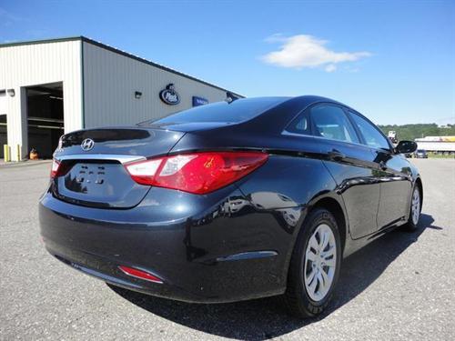 Hyundai Sonata 2011 photo 4