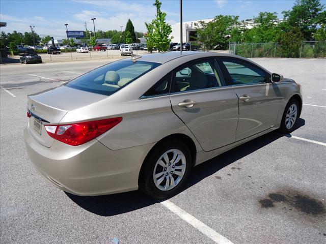 Hyundai Sonata 2011 photo 4