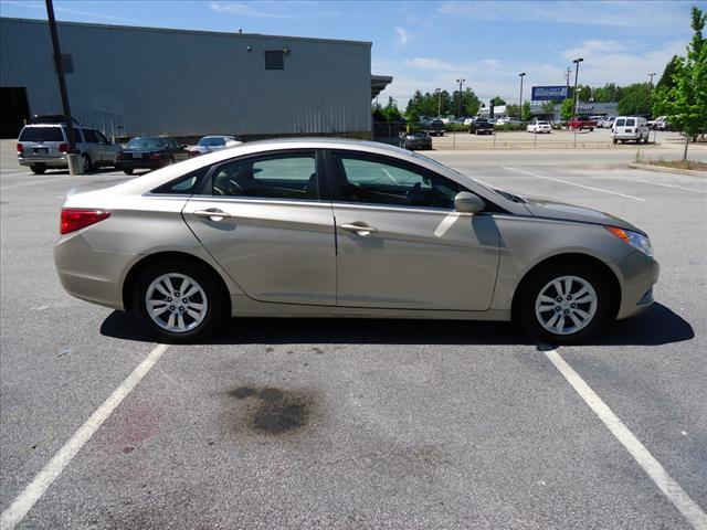 Hyundai Sonata 2011 photo 5