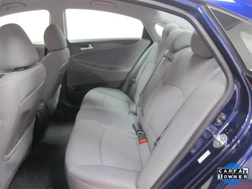 Hyundai Sonata 2011 photo 1