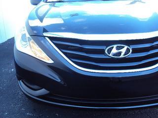 Hyundai Sonata 2011 photo 5