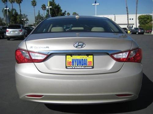 Hyundai Sonata 2011 photo 1