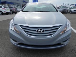 Hyundai Sonata 2011 photo 4