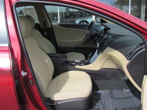 Hyundai Sonata 2011 photo 3