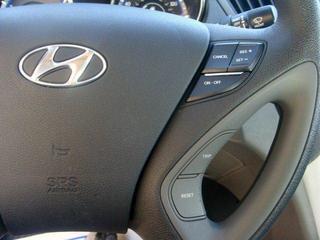 Hyundai Sonata 2011 photo 3