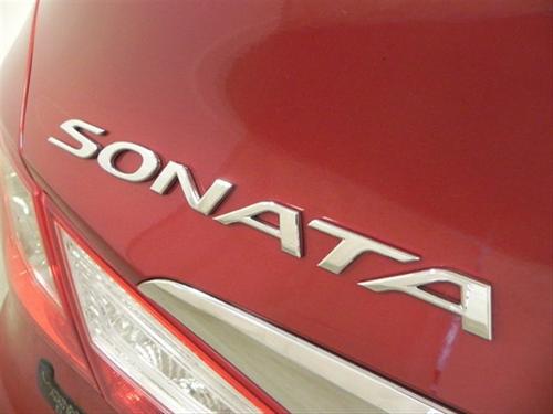 Hyundai Sonata 2011 photo 5